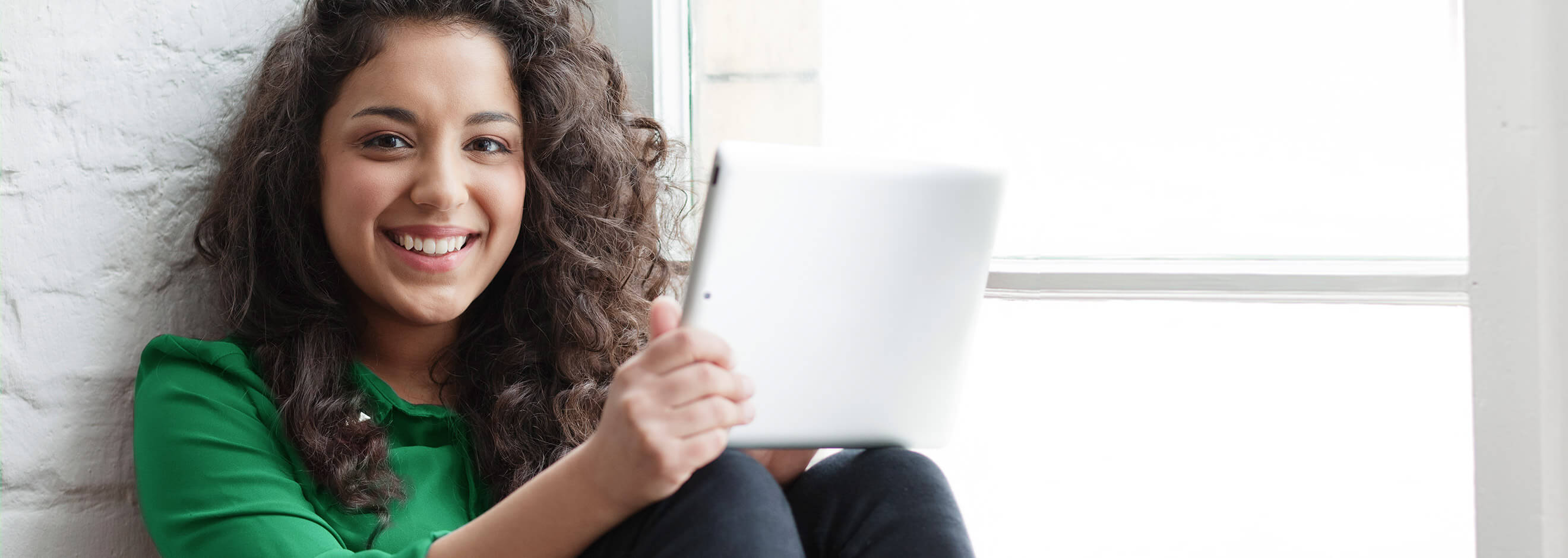 Frau mit Tablet